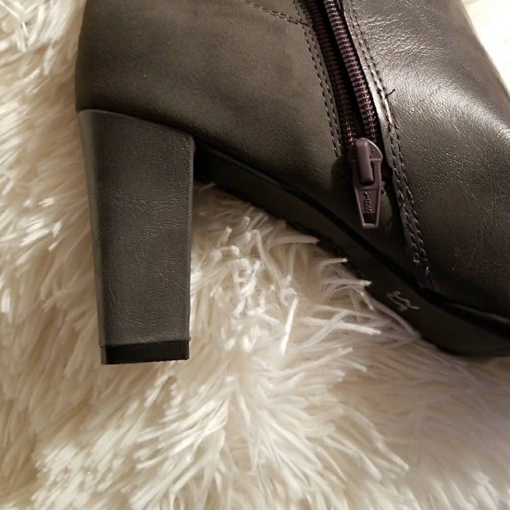 Nwot Life Stride Memory Foam Bootd - image 3